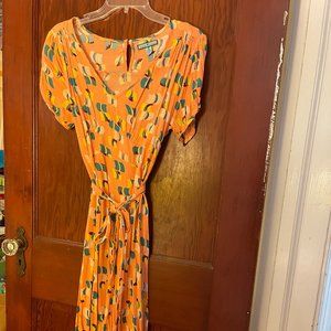 Louie et Lucie Retro Print Peach Tea Dress